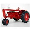 Image 2 : Farmall 806 repaint