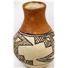 Image 2 : Historic Native American Acoma Pottery Vase