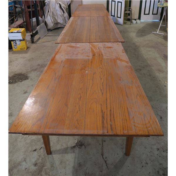 Tapered 4 Piece Table Set in Shape of Province of Saskatchewan