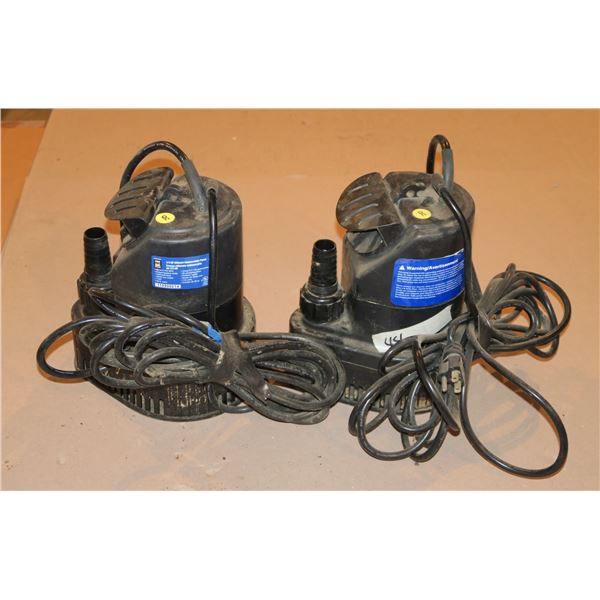2 Submersible Pumps