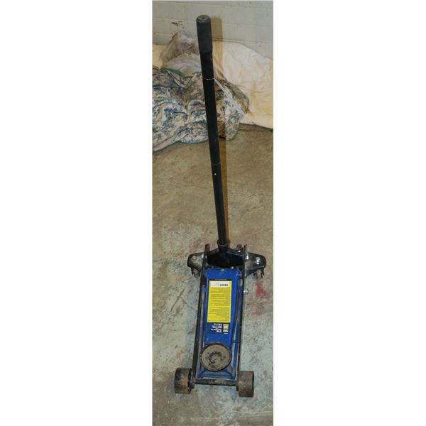 Power Fist Floor Jack, 3 ton