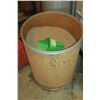 Image 1 : Bin of 18% Pig feed