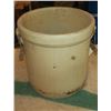 Image 6 : 5 Gal Sunburst Crock, Appears in good condition