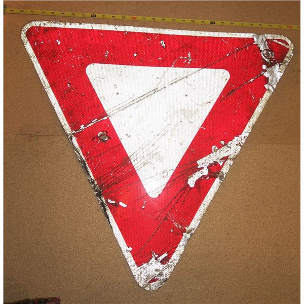 Vintage Yield Sign