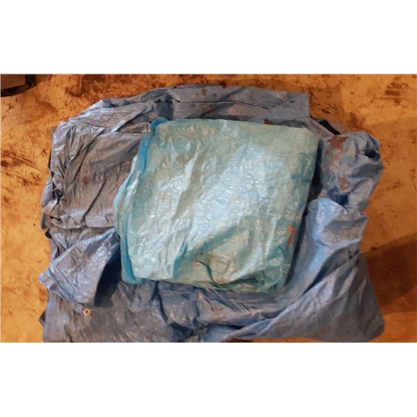2 Various size tarps
