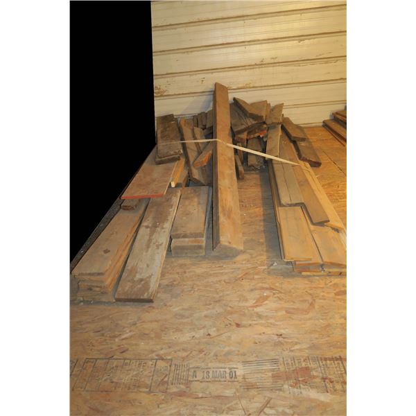 Lot of Various Scrap Wood 2×4, 2×6, etc.