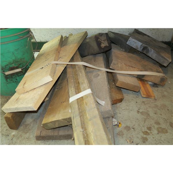 Lot scrap wood, various sizes