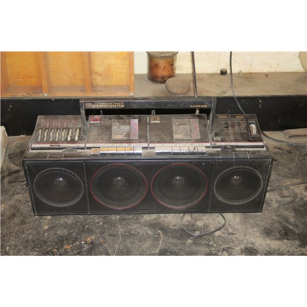 Lloyd's dual cassette stereo