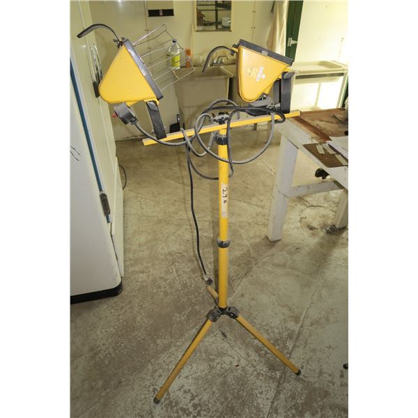 Work Lights on Stand (Adjustable height)