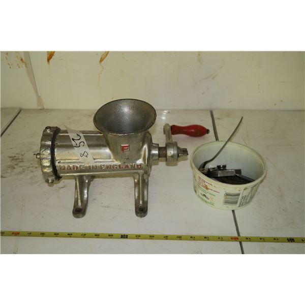 Meat Grinder + Accessories