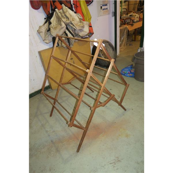 Vintage Drying Rack 34"×48"
