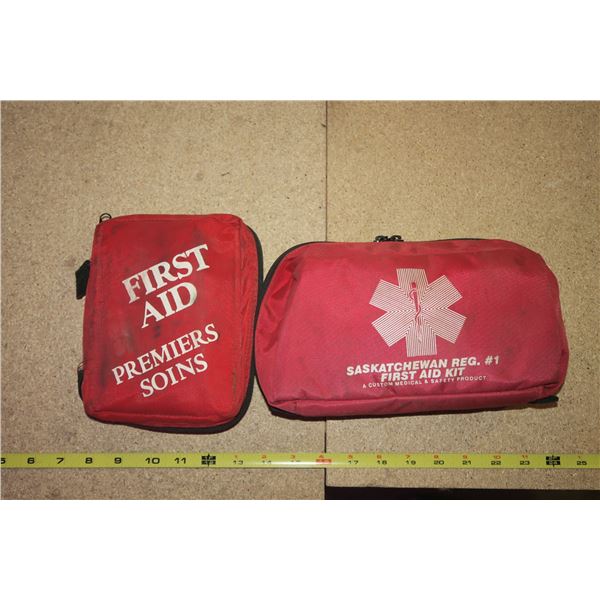 2× First Aid Kits