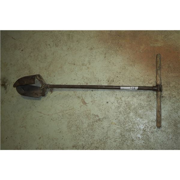 Post Hole Shovel