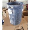 Image 1 : 25 Gal. Garbage Can
