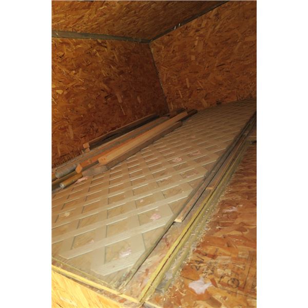 Lot Scrap Lumber/Various size plywood