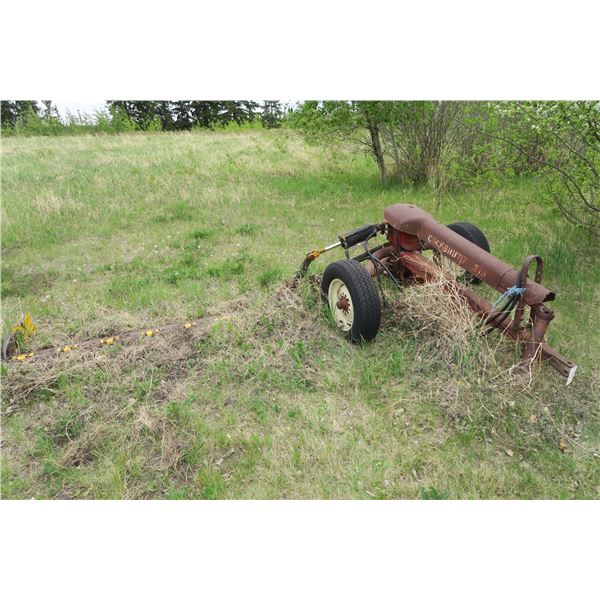 Cockshutt Sickle Mower Hydraulic 90" Blade, working when parked
