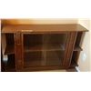 Image 4 : Cabinet & Shelf (Minor Damage)