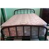 Image 3 : Vintage Bed Frame 53" X 75"