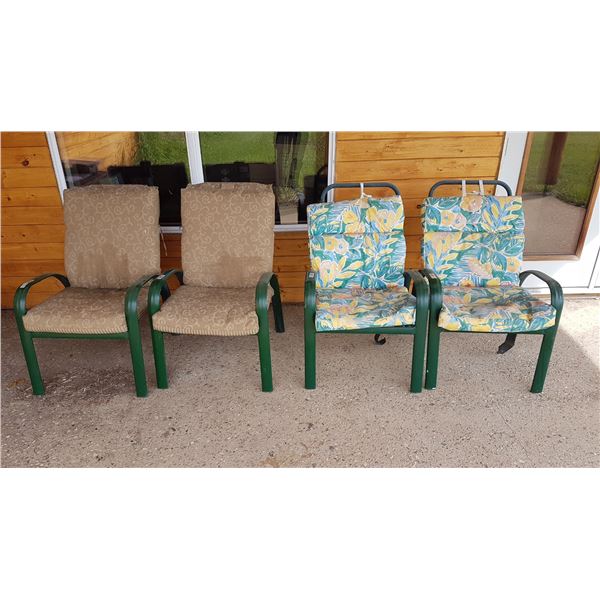 4 Patio Chairs