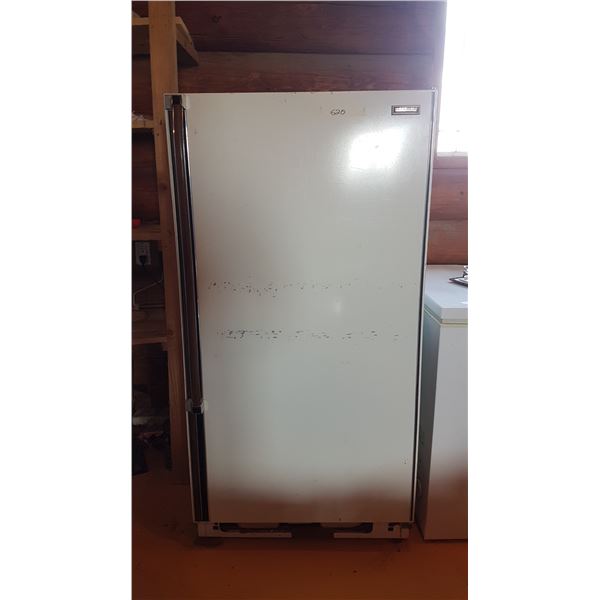 Fridge 30" X 27" X 60" (Working -- NO CONTENTS)