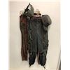 Image 1 : 5 pce of actors wardrobe from the popular sci-fi tv series