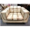 Image 3 : Leather chair white & gold from the popular Sci-fi series