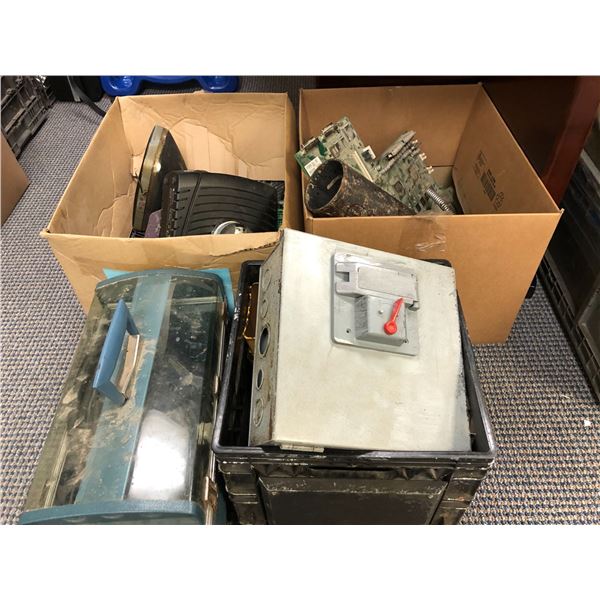 Group of assorted electronics