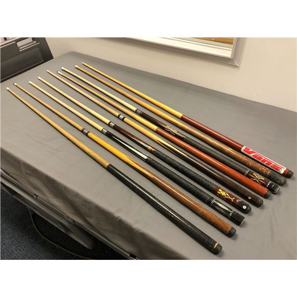 Lake shore bunker - group of 9 assorted pool cues from the popular sci-fi series