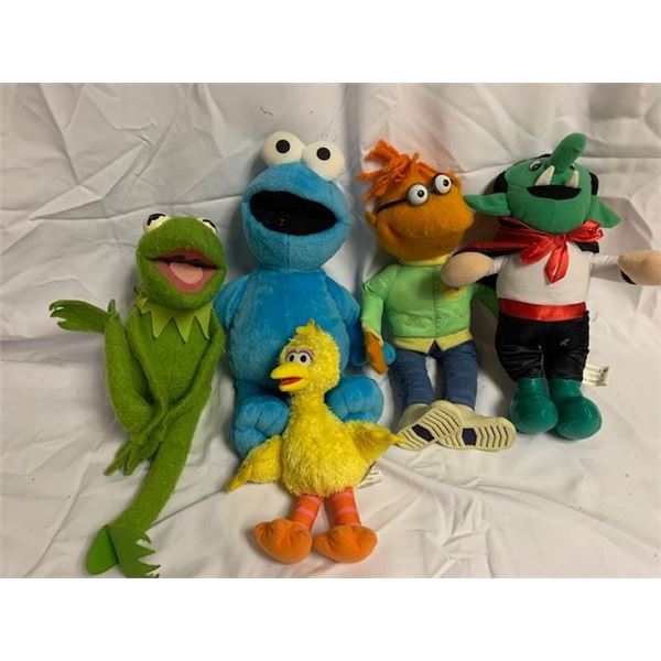 MISC DOLLS