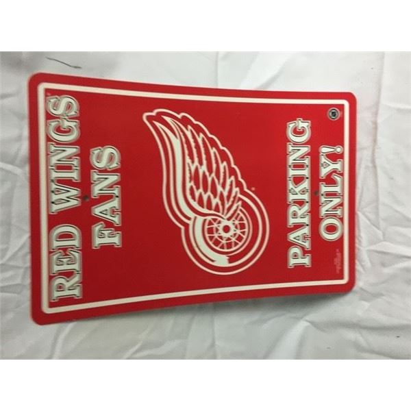 RED WINGS PARKING SIGN