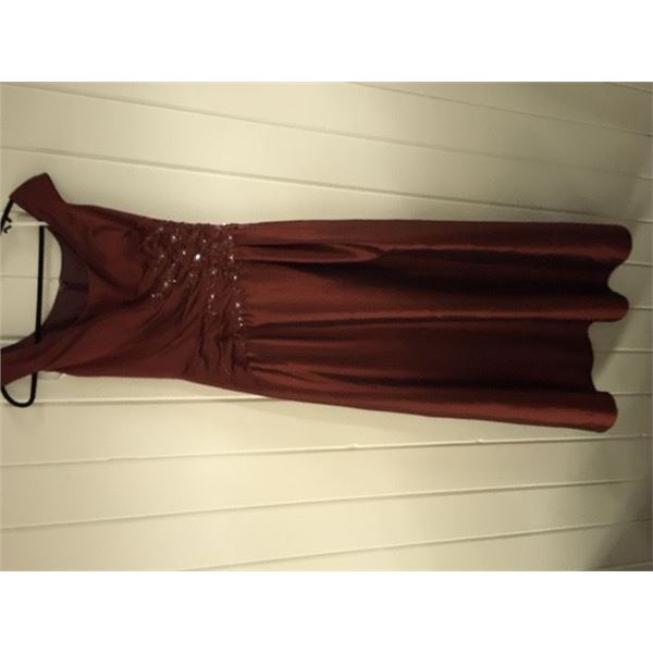 Gown/Cocktail Dress