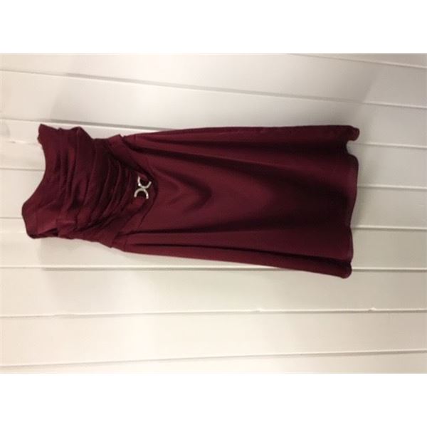 Gown/Cocktail Dress