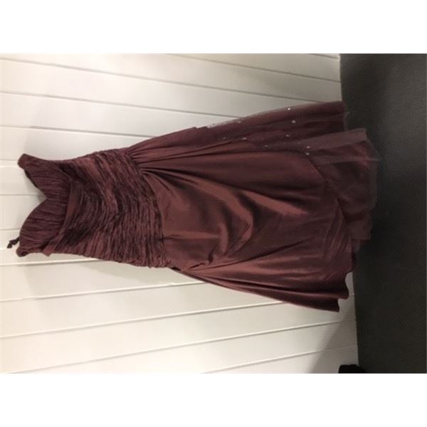 Gown/Cocktail Dress