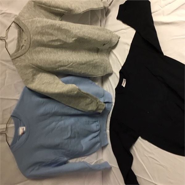 Sweaters x3 Sz.Youth Med
