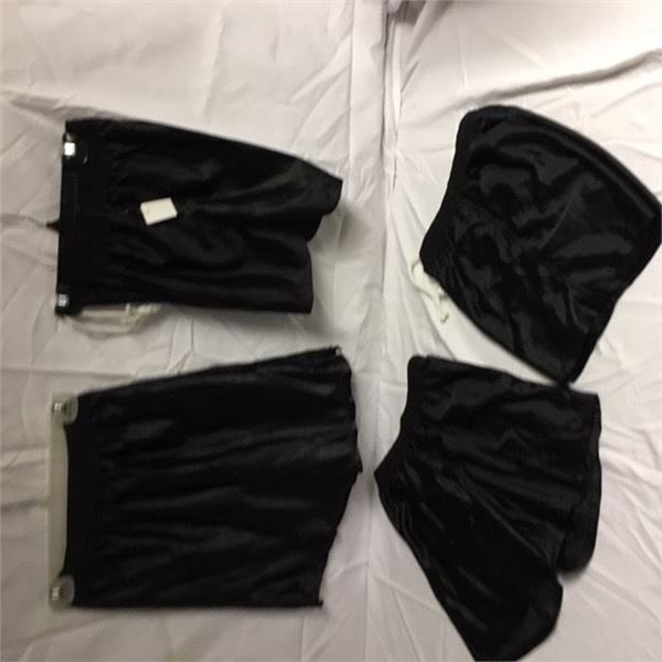 Shorts x 4 Sz. XSm