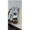 Image 8 : Cold air intake filters and box of valve covers