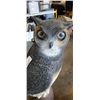 Image 2 : 19" owl figure