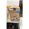 Image 1 : 3 BOXES OF SCREWS