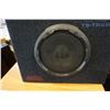 Image 2 : 2 PIONEER SPEAKERS AND PIONEER, PYRAMID AND OTHER AMPS