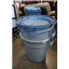 Image 1 : 2 GARBAGE CANS WITH LIDS