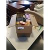 Image 1 : BOX OF LIGHTBULBS