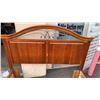 Image 2 : MODERN QUEENSIZE BED FRAME