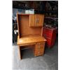 Image 1 : SUITE DREAMS DESK WITH HUTCH