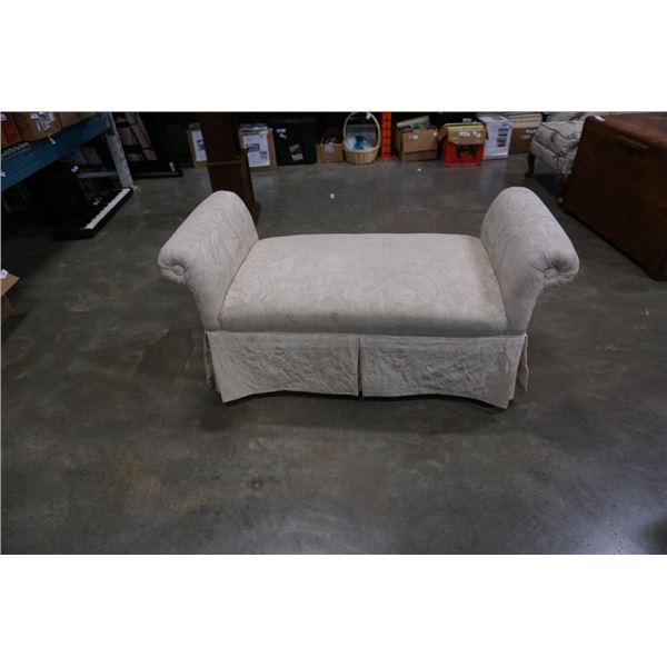 FABRIC BENCH