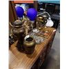 Image 1 : LOT OF ESTATE GOODS - SILVER PLATE BOWL AND COASTERS, CANDLE HOLDERS, VASES, ETC