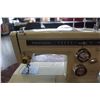 Image 2 : KENMORE SEWING MACHINE