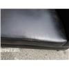 Image 8 : BLACK MODERN SOFA