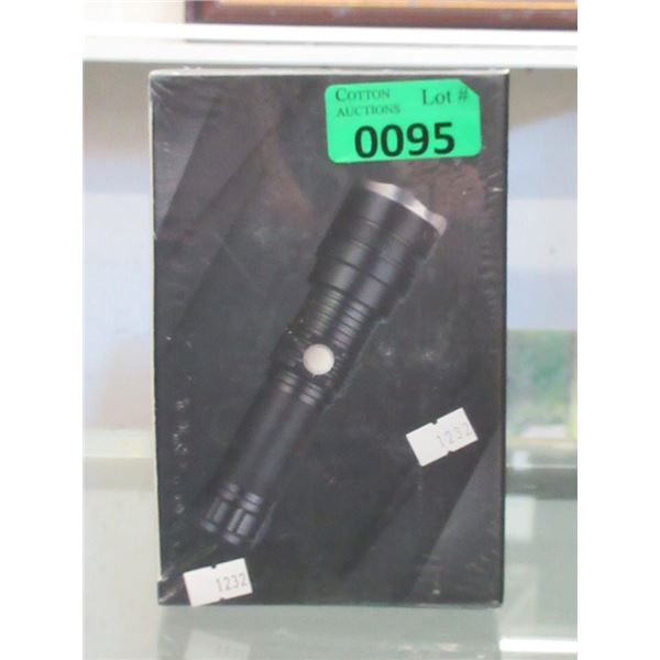 New RENOOK Rechargeable Tactical Flashlight