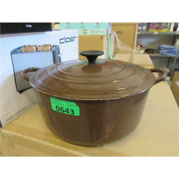 Le Creuset F Lidded Dutch Oven - 5.3 Litres