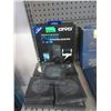 Image 1 : P4 Series Cooling Stand & 9 In Ear Headphones